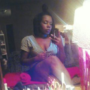 Meet your Posher, Myla